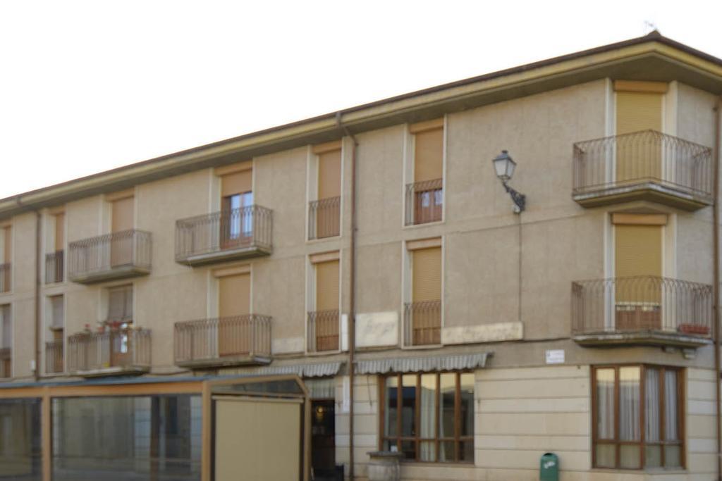 Hostal Goyo Garray Exterior foto